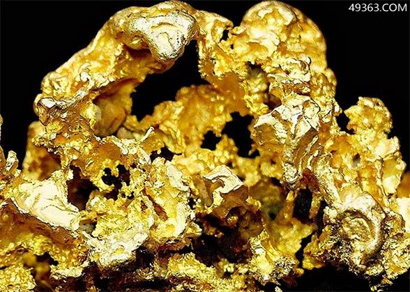狗头金多少钱一克，狗头金的价格在1至2万元左右