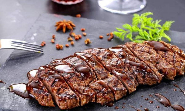 做牛排用什么部位的牛肉(牛排部位图解及吃法)