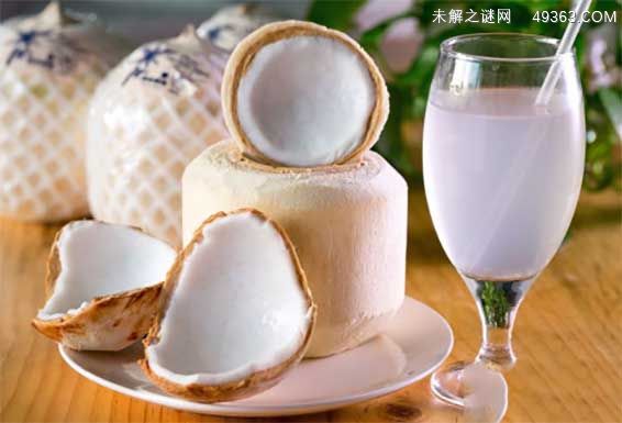 椰子水的功效与作用（天然的营养液）