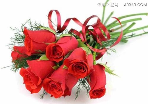 结婚纪念日送老婆什么鲜花？第一个结婚纪念日怎么过