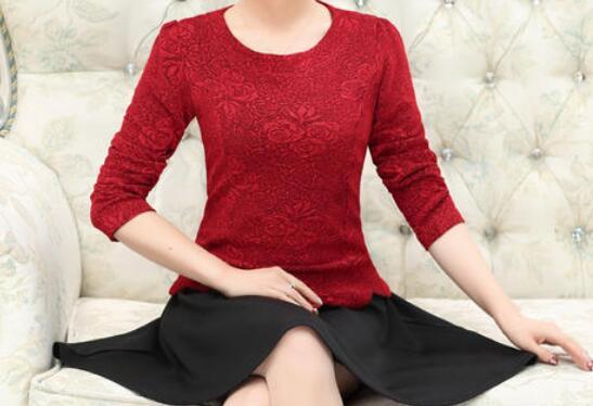 订婚不能穿的颜色，女儿订婚妈妈穿什么颜色