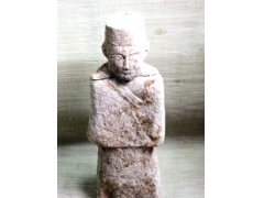 岱山刘宋大墓中出土的52厘米高的石俑
