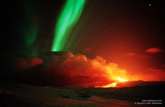 通往地狱之门：冰岛海克拉活火山 