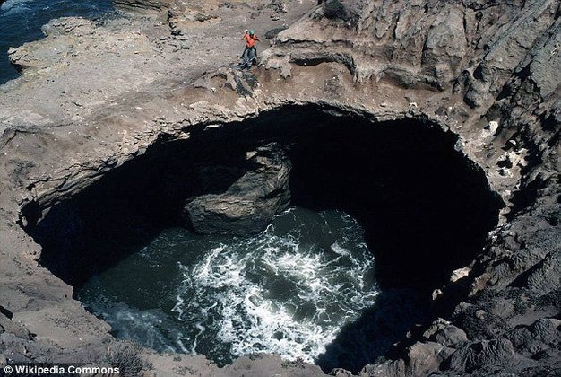 世上最神秘“海洋洞穴”