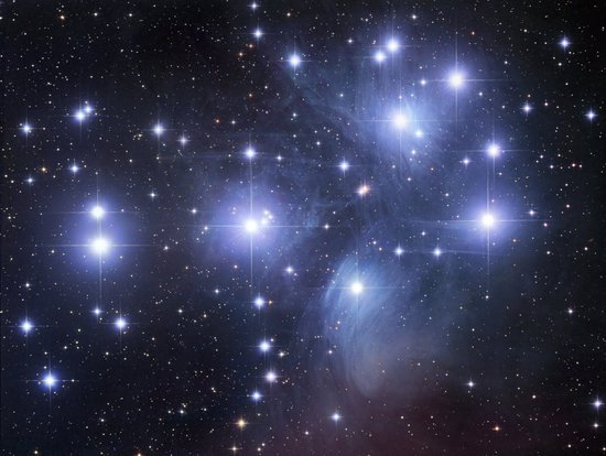 揭晓恒星十大奥秘：星星是没有绿色的