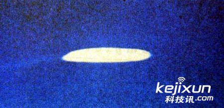 英国再现巨型UFO宽度达1.6公里 民航局掩盖消息 