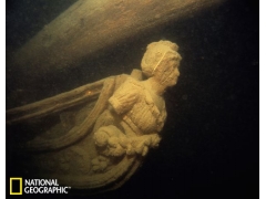 探索美国两百年前战争沉船：贝类覆盖女神
