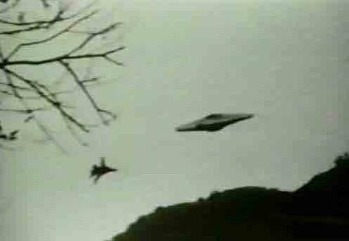 军机追赶UFO（资料图）