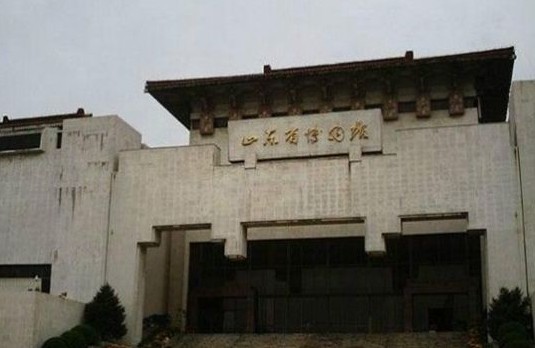 热议:中国十个最邪门的地方 你敢看吗(组图)