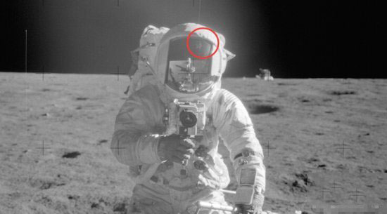 阿波罗17号宇航员：月球本身就是一搜巨大的太空船？