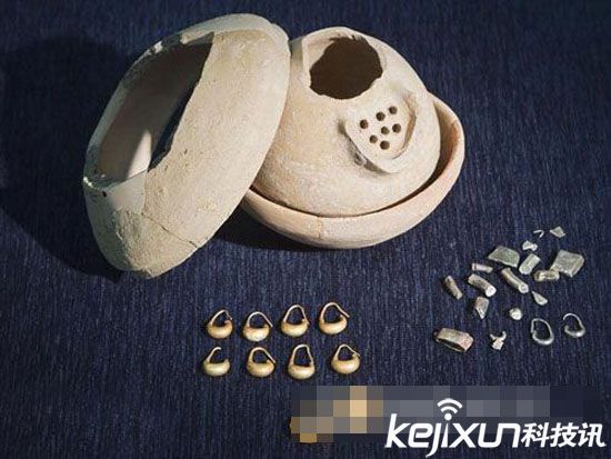 揭秘:以色列考古 惊现三千年前黄金宝藏