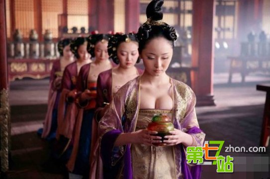 各代皇帝“夜生活”:妃嫔侍寝手段五花八门