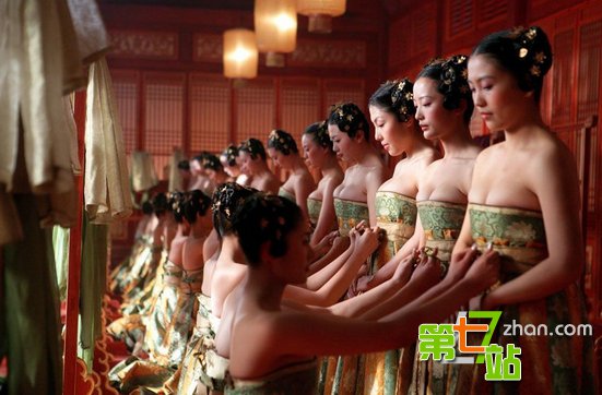 各代皇帝“夜生活”:妃嫔侍寝手段五花八门