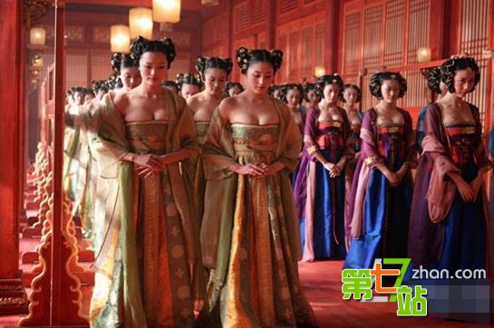 各代皇帝“夜生活”:妃嫔侍寝手段五花八门