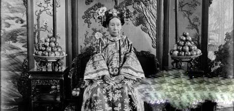 慈禧拍照和画像趣闻:不要阴影 也不要皱纹