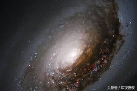 宇宙中十大最迷人星系,美爆了!(2)