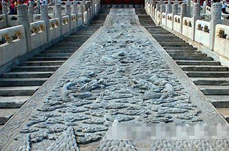 故宫修建之谜：100多吨巨石是如何搬运的？
