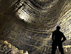 库鲁伯亚拉洞穴，世界上最深的无底洞(深度