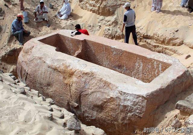 埃及发现重达60吨的石棺，难道埃及法老是巨人?