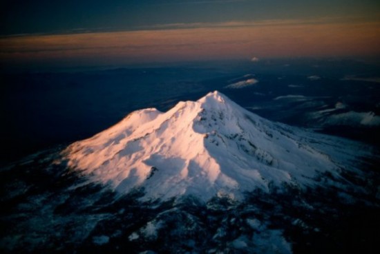 夏威夷几劳亚活火山