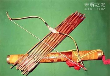 这个树叫“见血封喉”看到树千万不要碰!