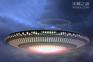 新几内亚岛UFO事件:飞碟上有四个外星人