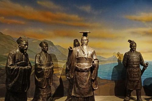秦始皇在世曾秘密搜寻外星文明 寻找不老药!
