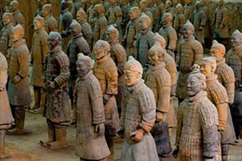 秦始皇陵神秘瞬间:兵马俑劳工墓为何挖出外国人?