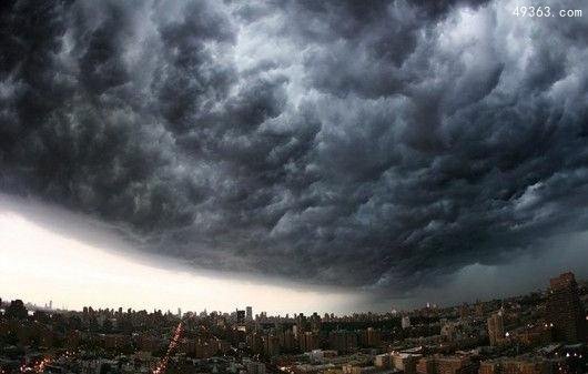 历史上最罕见的10大怪异天气现象，太阳风暴恐怖吗