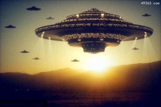 美国夫妇拍下UFO视频,地球之外十大生命存在迹象