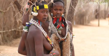 非洲原始部落的女人是个什么样的存在