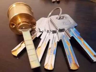 一般换锁需要多少钱
