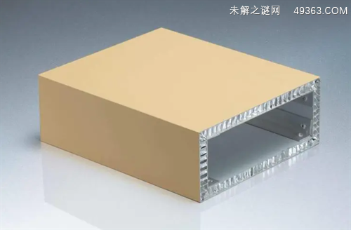 蜂窝铝板多少钱一个平方（ 普通200-400元/平方米）