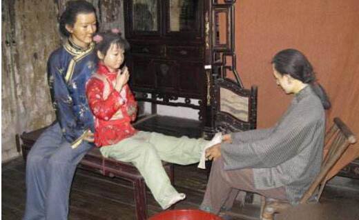 三寸金莲竟是古代女子最隐私的部位