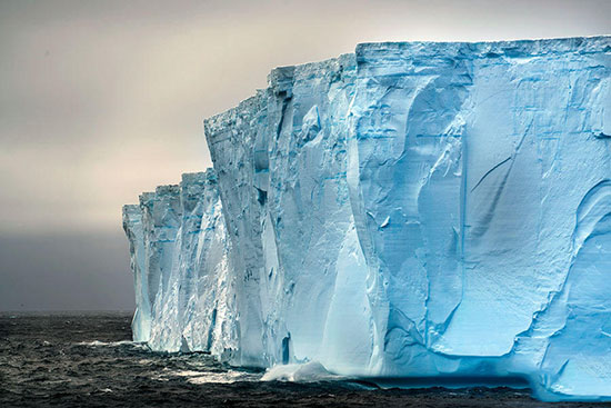 南极冰山一角