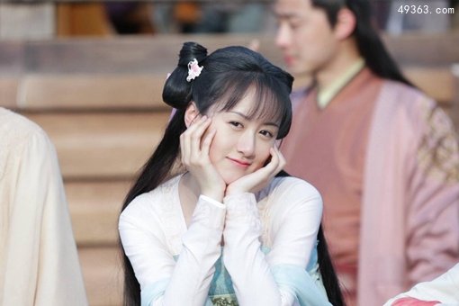 古代小妾孔雀开屏什么意思